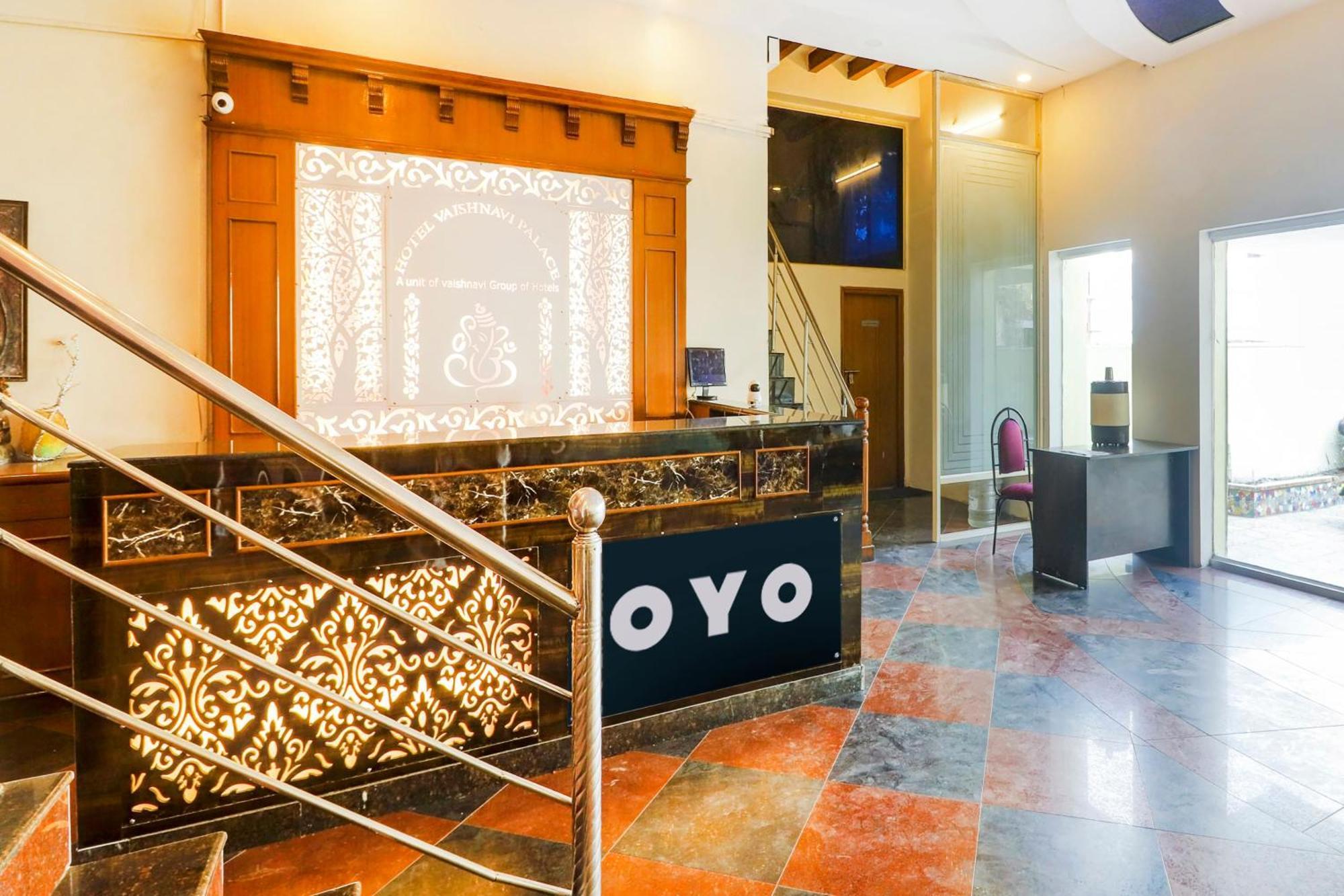 Super Collection O 77115 Vaishnavi Palace Χιντεραμπάντ Εξωτερικό φωτογραφία