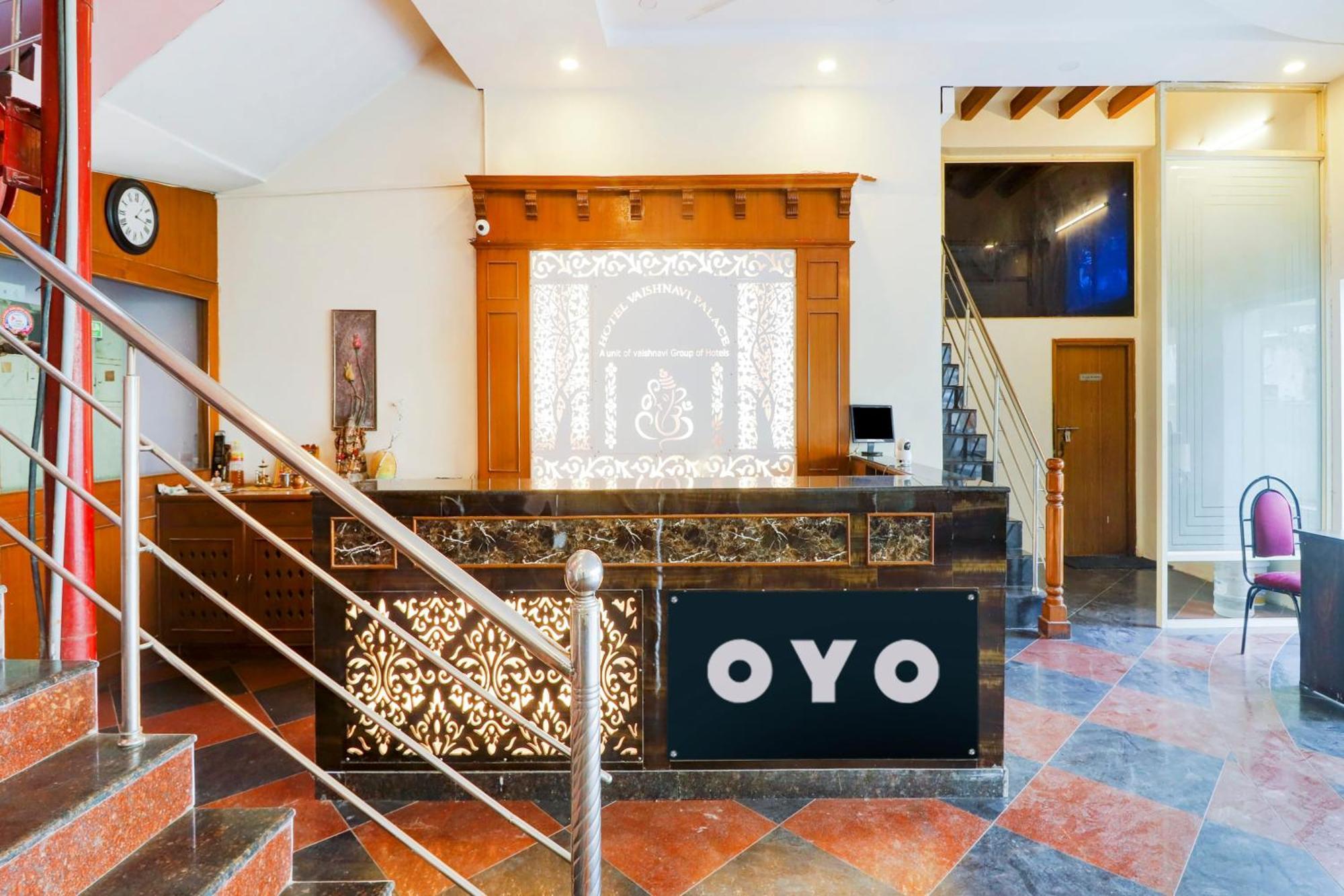 Super Collection O 77115 Vaishnavi Palace Χιντεραμπάντ Εξωτερικό φωτογραφία